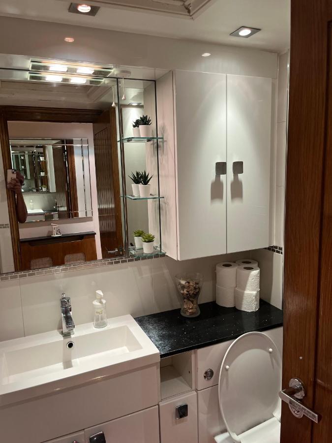 Stunning 1 Bedroom In Stunning Location - Mayfair Area Londýn Exteriér fotografie